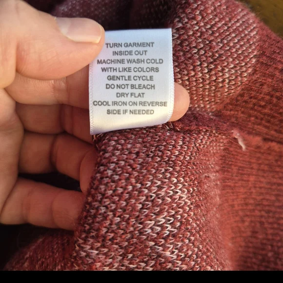 Elegant Floral Women's Turtleneck Sweater - Burgundy and Pink - Picture 4 of 6